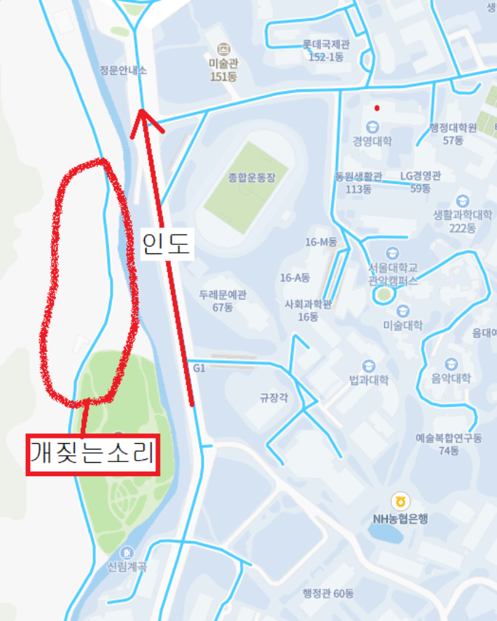 온라인 커뮤니티 게시판에 한 이용자가 개의 울음소리가 들리는 곳을 표시했다. 관악산 공원 산책길을 따라 빨간 원이 그려져 있다. 온라인 커뮤니티 캡처