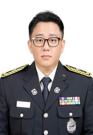 울산소방본부 예방안전과 소속 김진구 소방장이 제7회 소방공무원 세이프(SAFE) 대상에 선정됐다. 울산소방본부 제공