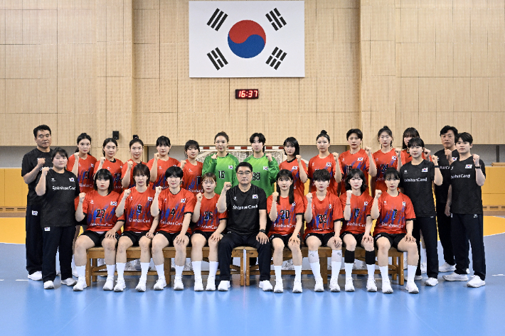 여자 핸드볼 대표팀. 대한핸드볼협회 제공