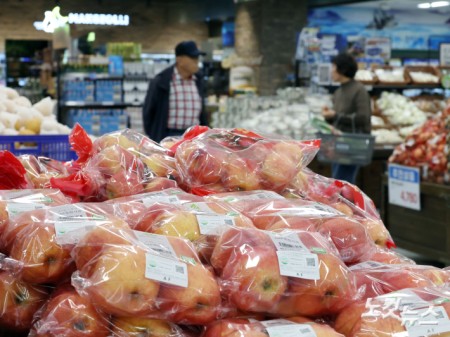 물가 15개월 만에 최고…사과 21.6% 상승