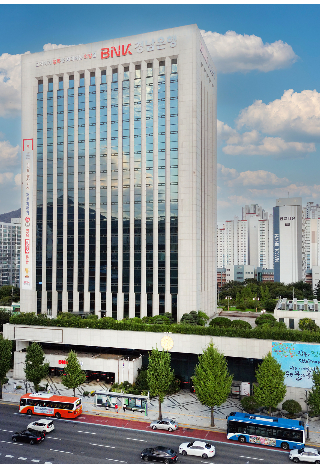 BNK경남은행 전경. BNK경남은행 제공 