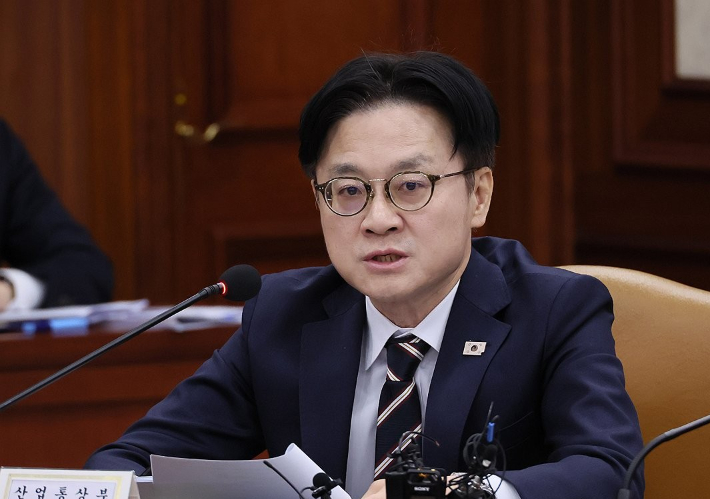 김정관 산업통상부 장관. 연합뉴스