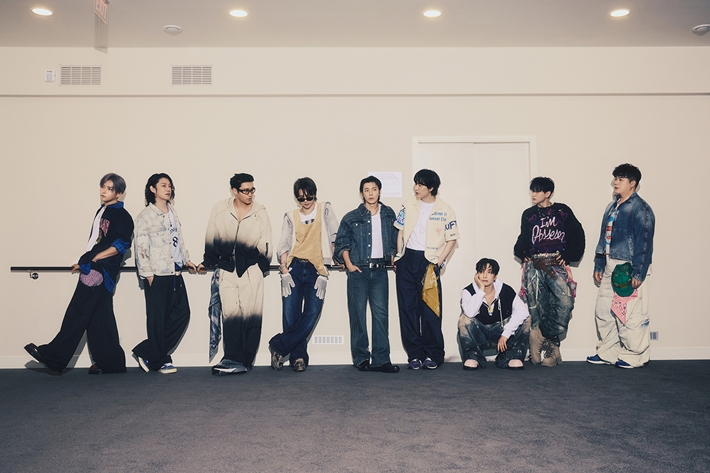 슈퍼주니어는 2005년부터 지금까지 총 12장의 정규앨범을 냈다. SM엔터테인먼트 제공