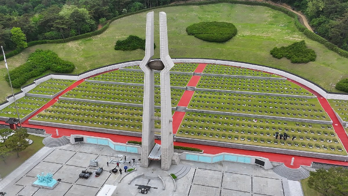 국립5·18민주묘지. 연합뉴스