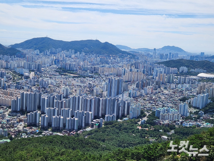 부산도심. 박상희 기자