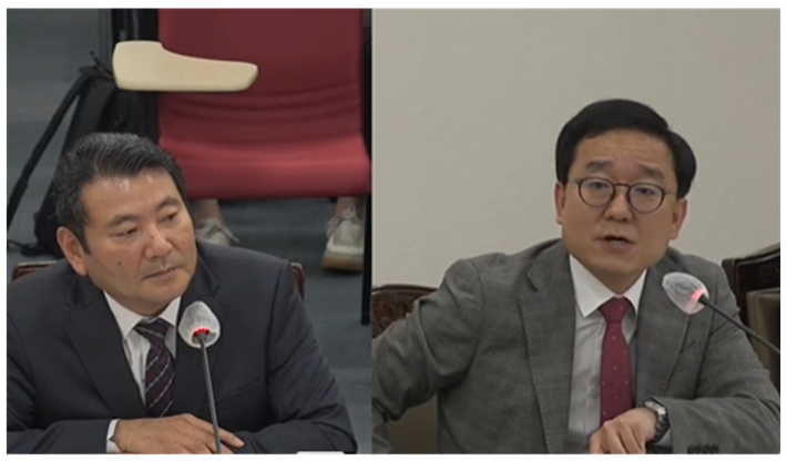 김형철 부산시의원(오른쪽)이 지난 6일 열린 부산정보산업진흥원 행정사무감사에서 게임과몰입 상담센터에 대한 질의를 하고 있다. 부산시의회 제공.