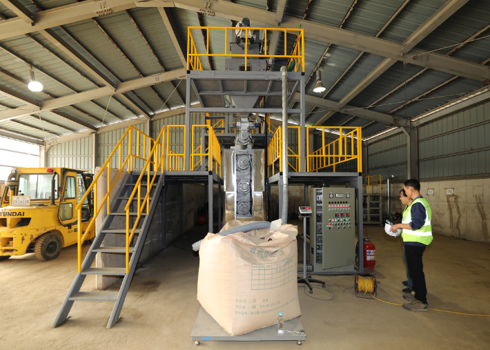 바이오차 연구설비 현장시연회. 충남도 제공