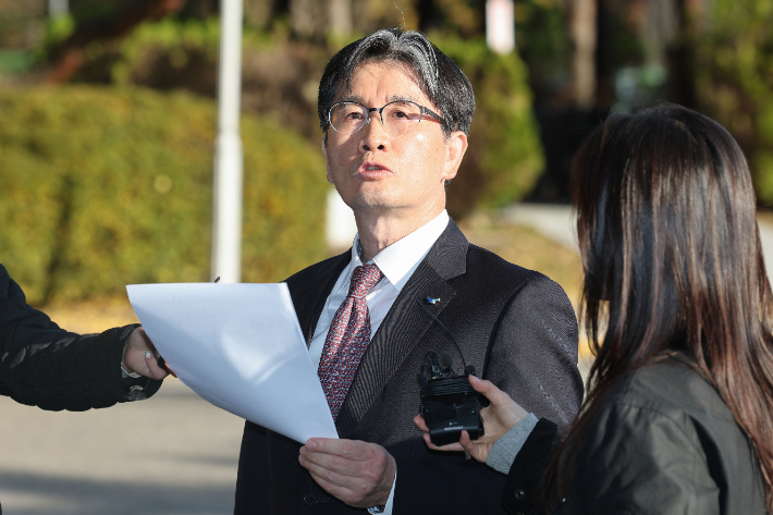 [속보]공수처장 "직무유기 없었다…제식구 감싸기 아닌 내치기"