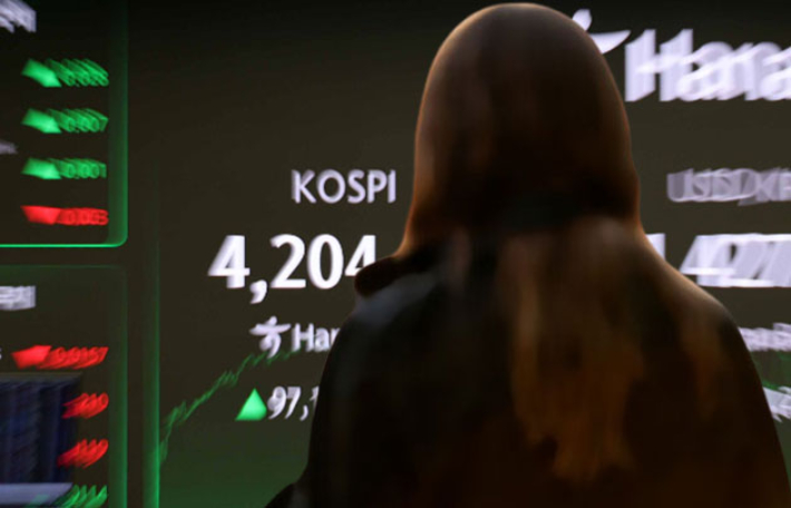 투자 열풍 속 '벼락거지'된 사람들 "돈이 돈을 벌어? 남 얘기"