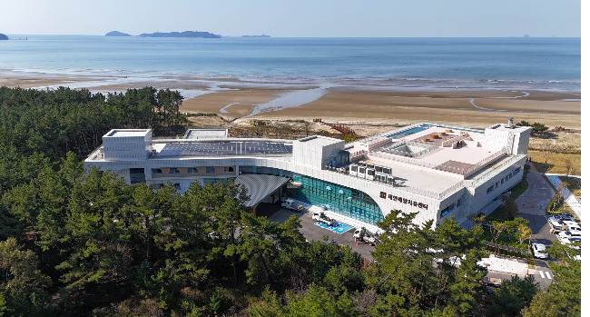 11월 12일 충남 태안군 남면 달산포해수욕장 인근에서 개관식이 열릴 예정인 해양치유센터 전경. 해양수산부 제공