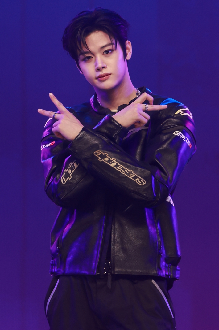 클로즈유어아이즈 마징시앙. 언코어 제공