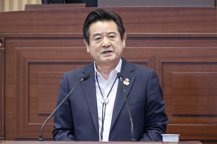 이칠구 경북도의원. 경북도의회 제공