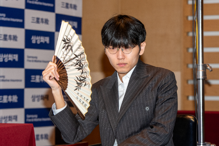 삼성화재배에 출전한 신진서 9단. 한국기원 제공
