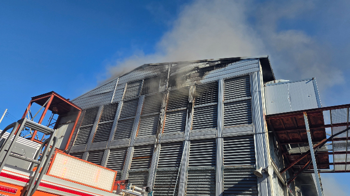 화재가 발생한 양계장. 경북소방본부 제공