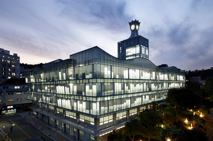 중앙대학교 중앙도서관. 사진 = 중앙대학교 제공