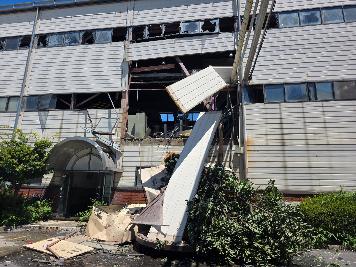 에어탱크가 폭발한 사고 현장. 전북소방본부 제공