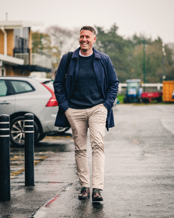 롭 에드워즈 감독. 울버햄프턴 원더러스 X