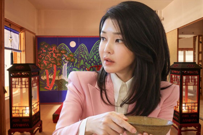 '尹·김건희 왕실 놀이' 공예품 63점 빌려 갔다…술잔은 깨먹어[오목조목]