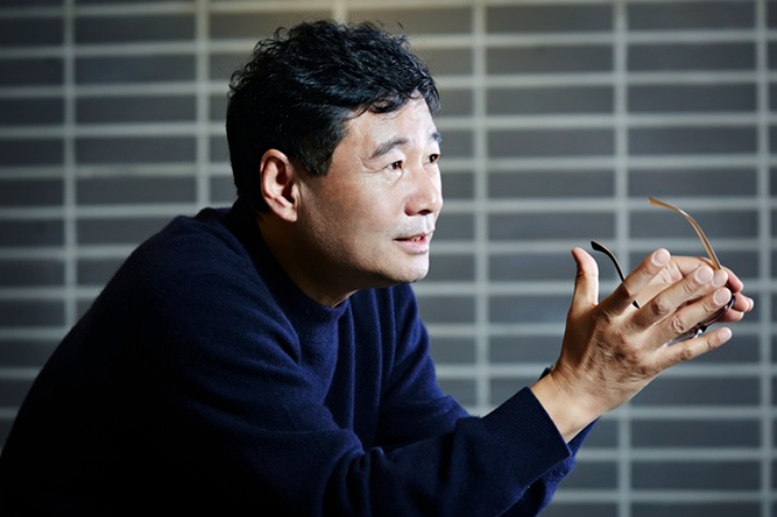 제27회 백석문학상 수상자 장석남 시인. 창비 제공 