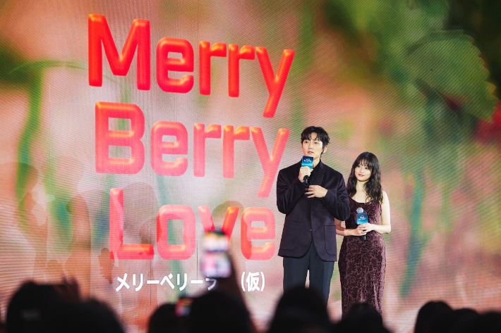 배우 지창욱·미오 이마다. 월트디즈니 컴퍼니 제공