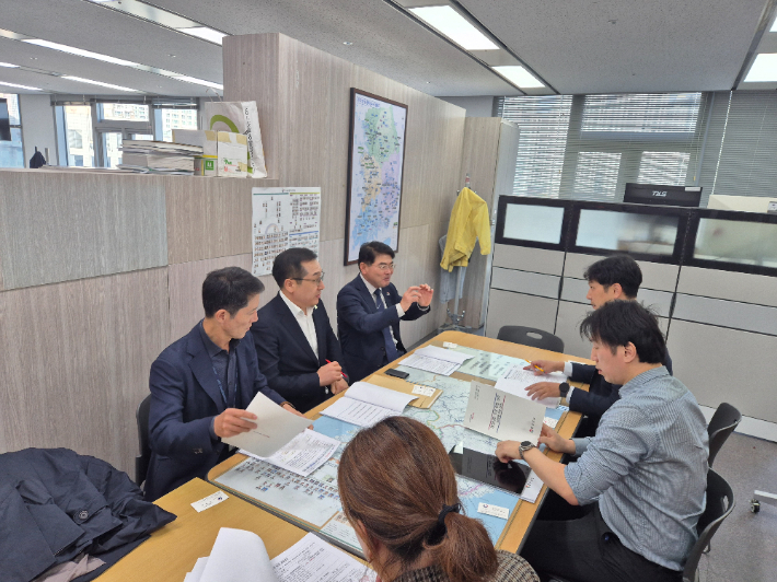 남강댐 방류 피해 대책 정부 건의. 경남도청 제공 