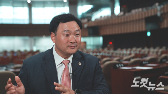 경기도의회 보건복지위원회부위원장 고준호 의원(국민의힘, 파주1). 박철웅 PD