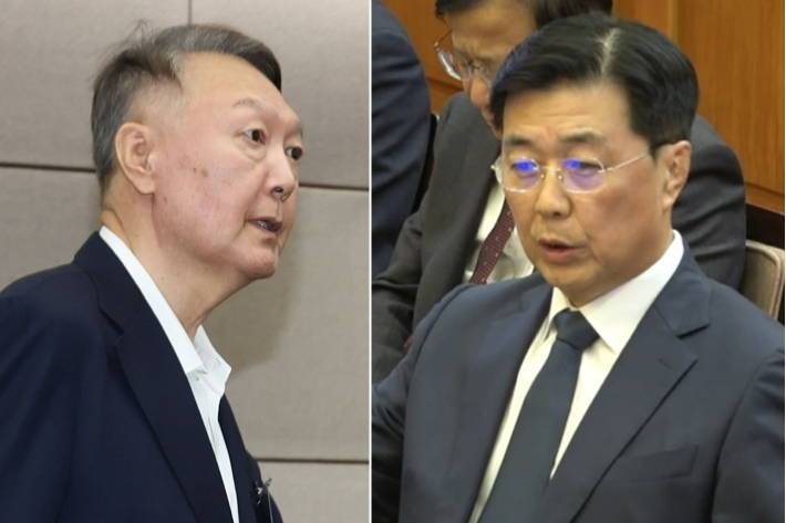 윤석열 전 대통령(왼쪽)과 홍장원 전 국가정보원 1차장. 연합뉴스