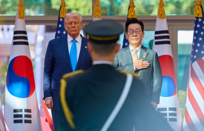 [속보]李대통령 "한미, 핵추진잠수함 건조 추진키로 뜻 모아"