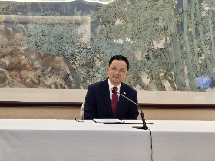 기자간담회서 발언하는 다이빙 주한중국대사. 연합뉴스