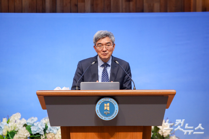 한국교회 주요 이슈와 트렌드를 설명하는 지용근 대표. 최화랑 기자
