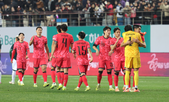 홍명보호 2-0 승리. 연합뉴스