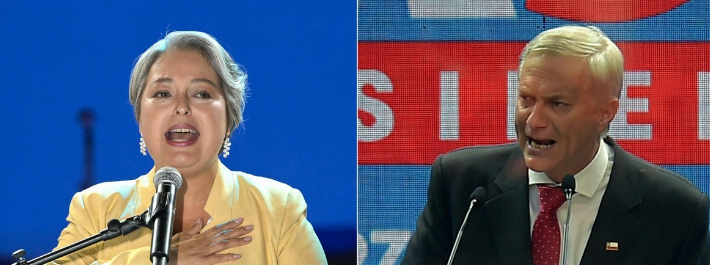 칠레공산당 소속 히아네트 하라(51) 후보(왼쪽)와 강성 우파 성향의 호세 안토니오 카스트(59) 공화당 후보. 연합뉴스