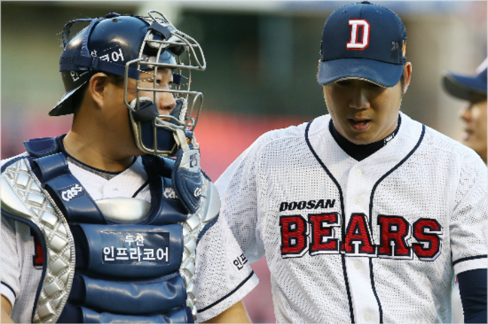두산 왕조를 이끌었던 양의지(왼쪽)와 장원준. 두산 