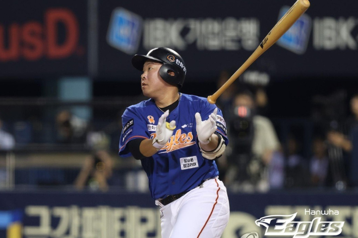 2차 드래프트를 통해 한화에서 키움으로 이적하는 내야수 안치홍. 한화 이글스 