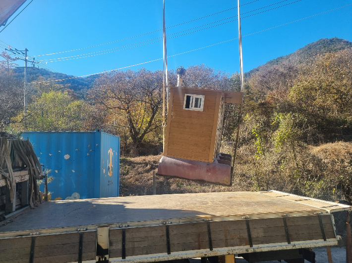 사드 반대 단체 집회 장소 철거 모습. 성주군 제공