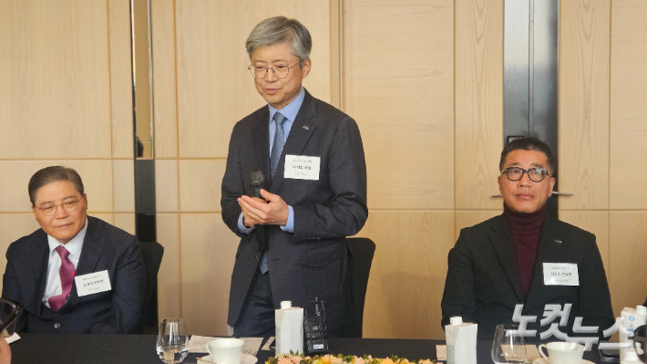 CBS 나이영 사장은 창사 71주년을 맞이한 CBS는 한국교회 토대 위에 세워졌다며 한국교회가 우리사회의 소망이 될 수 있도록 교회의 목소리에 귀 기울이겠다고 약속했다. 송주열 기자 