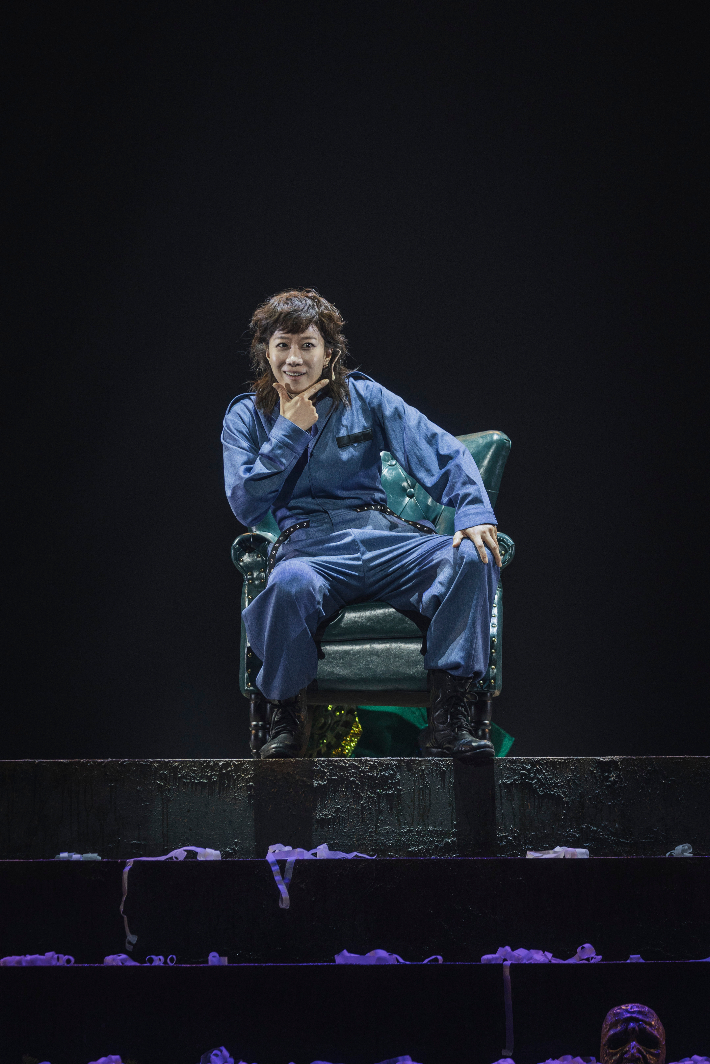 '안트로폴리스' 5부작 중 2부인 '라이오스'의 주연을 맡은 배우 전혜진이 열연을 펼치고 있다. 국립극단 제공