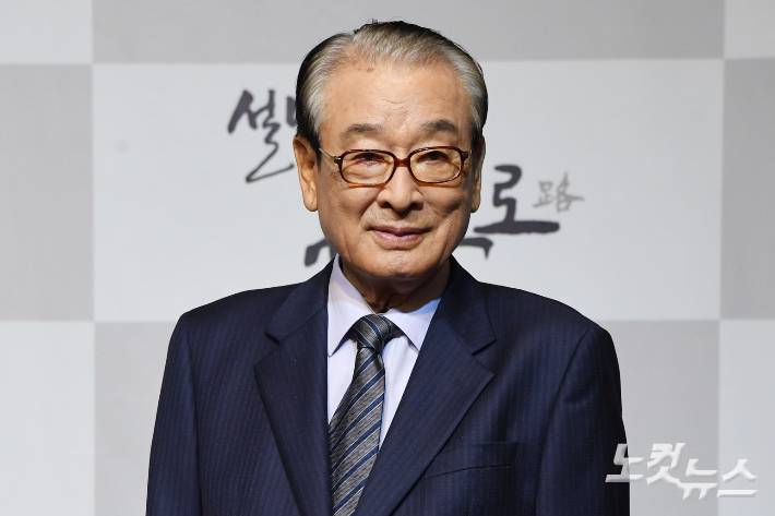 배우 이순재. 황진환 기자