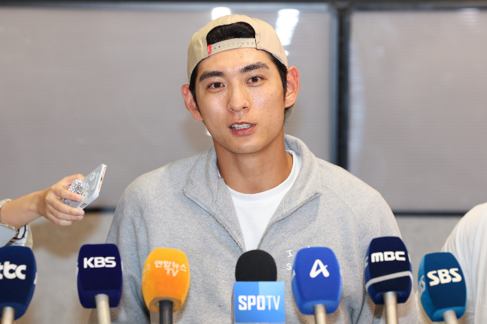 지난 9월 30일 이정후의 귀국 인터뷰 장면. 연합뉴스