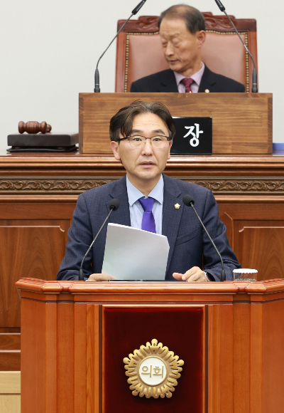 전홍표 창원시의원. 창원시의회 제공 