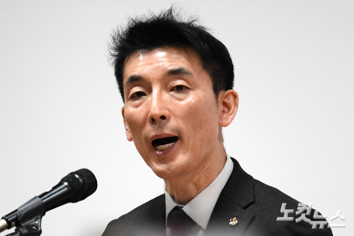 김용현 전 장관의 변호인 이하상씨. 박종민 기자