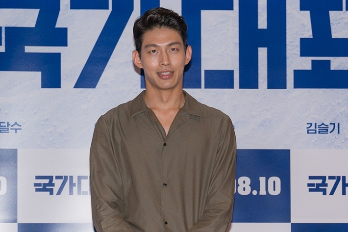 그룹 UN 출신 배우 최정원. 플러스엠 엔터테인먼트 제공