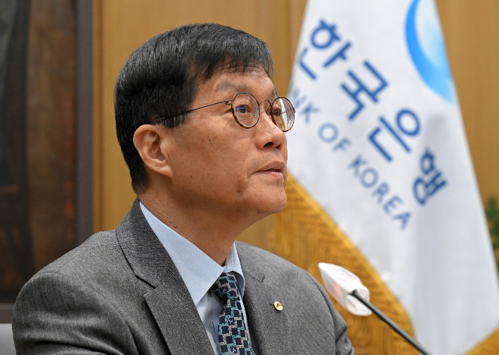 [속보]한은, 기준금리 2.50% 4연속 동결