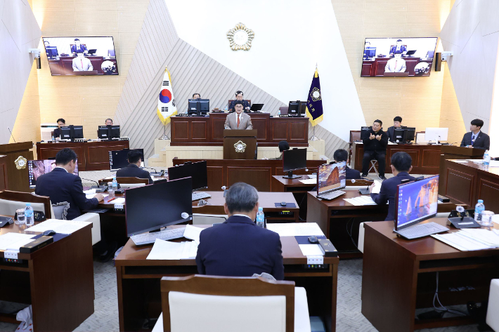 27일 시정 연설에 나선 박상수 삼척시장. 삼척시 제공