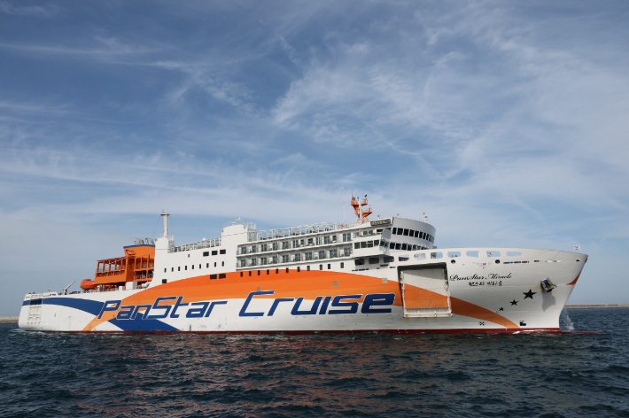 올해 6월 포항 영일만항에서 출항했던 팬스타 미라클호. 포항시 제공