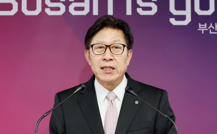 박형준 부산시장의 책임론이 대두되는 엑스포 관련 백서가 지난 1일 공개됐다. 부산시 제공