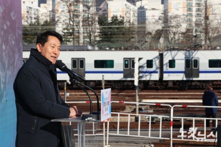 오세훈 서울시장이 3일 오후 서울 노원구 창동차량기지에서 열린 2026년 창동차량기지 이전 진접차량기지 시험운행 개시 기념식에서 기념사를 하고 있다.