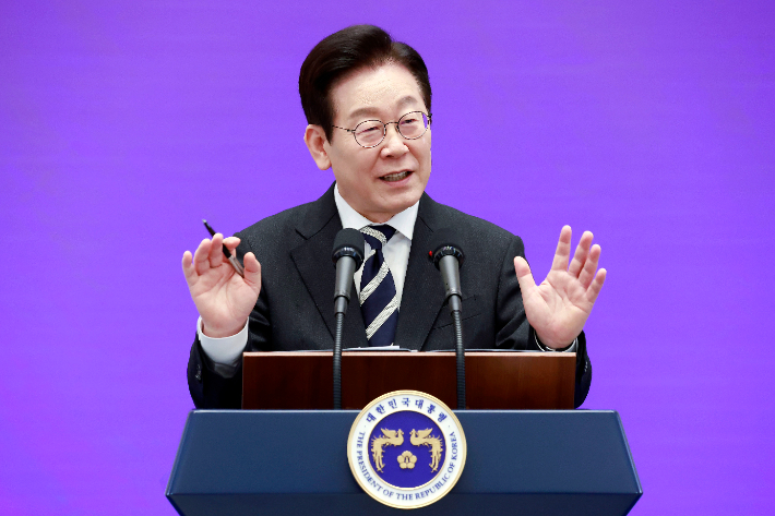 답변하는 이재명 대통령. 연합뉴스