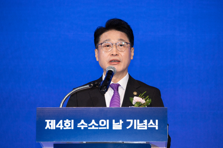 이호현 기후에너지환경부 2차관. 사진은 지난달 3일 '제4회 수소의 날 기념식' 모습. 기후에너지환경부 제공