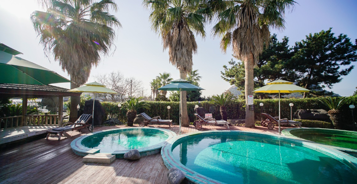 산방산 탄산온천. 제주관광공사 제공